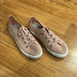 Blowfish Pink Sneakers with Suede Finish and White Sole